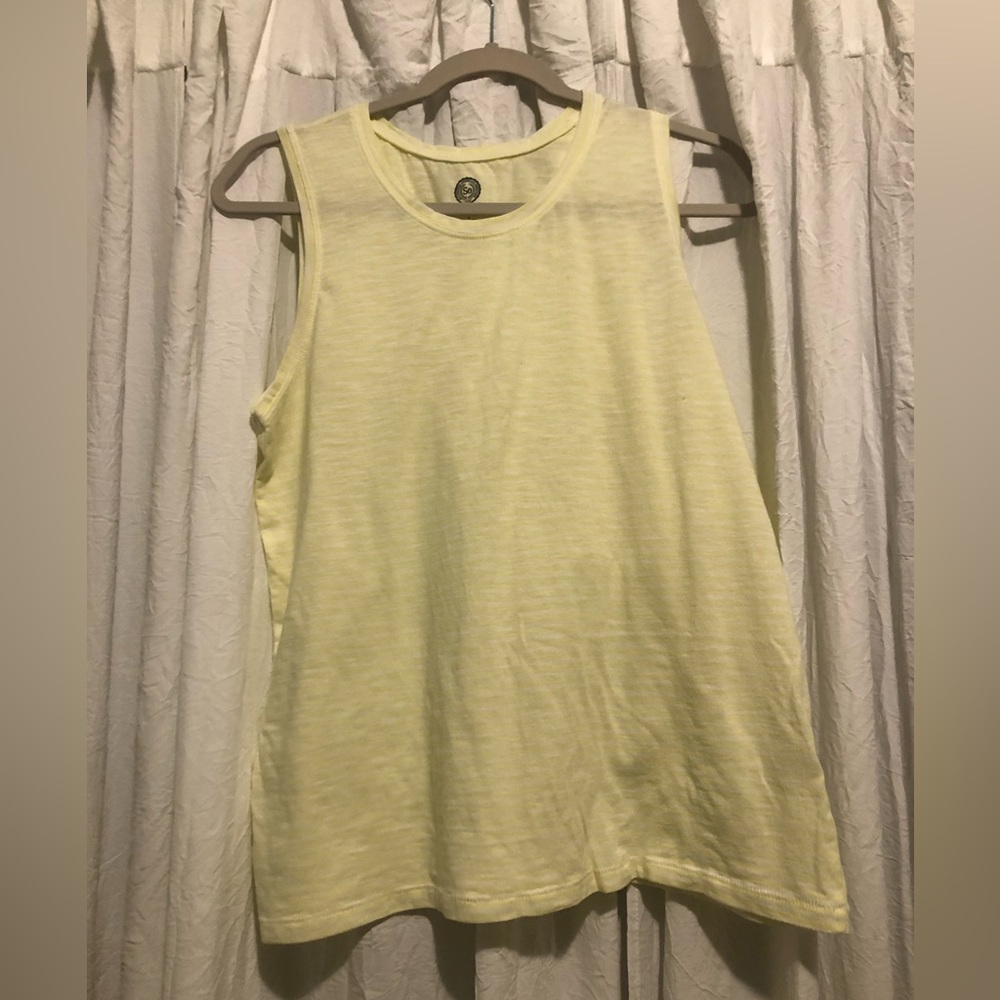 Yellow tank